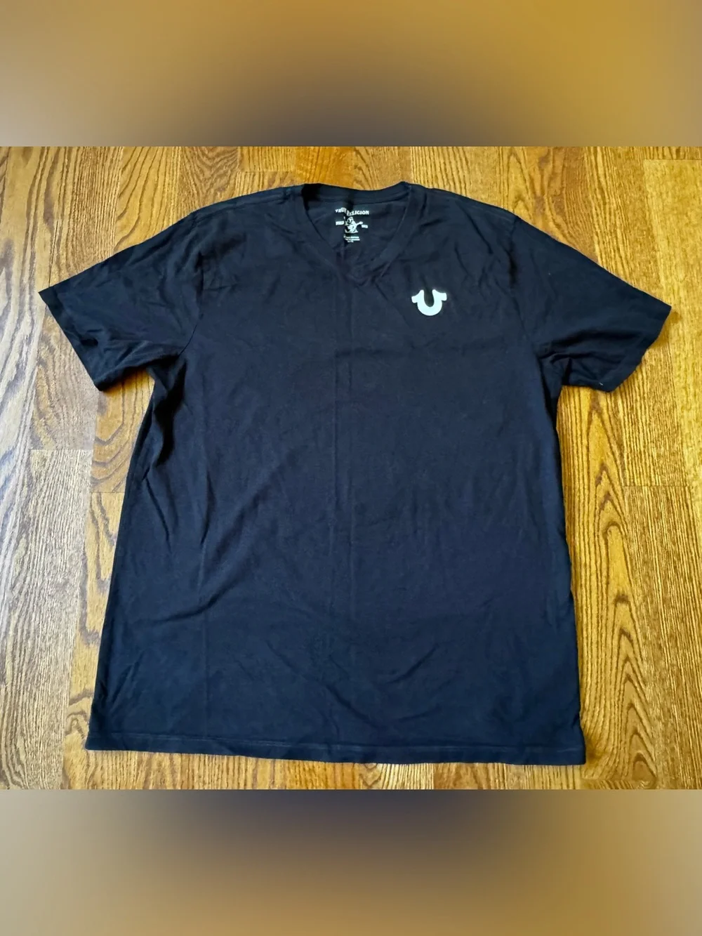 True Religion Mens XL Black Horseshoe Logo V Neck T Shirt